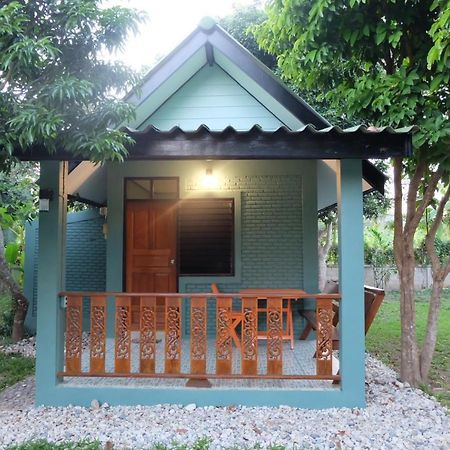 Hotel Navy Garden Chiang Saen Exterior foto